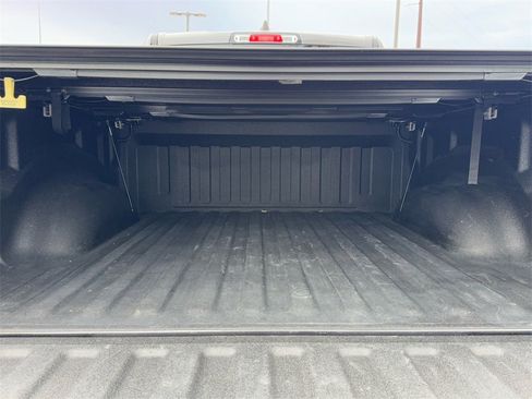 Used 2022 RAM 1500 Limited w/ Body Color Bumper Group image 18