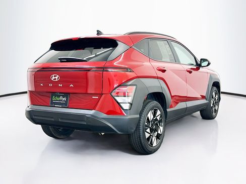 Used 2024 Hyundai Kona SEL AWD/4WD image 9