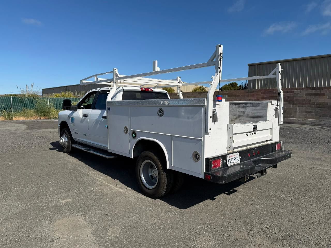 Used 2024 RAM 3500 Big Horn AWD/4WD image 5