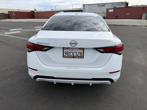 Used 2025 Nissan Sentra SV image 10