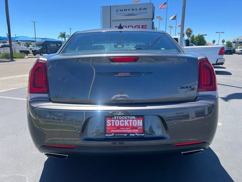 Used 2023 Chrysler 300 S RWD image 19