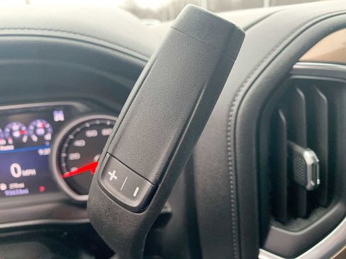 Certified 2019 Chevrolet Silverado 1500 High Country w/ Technology Package image 16