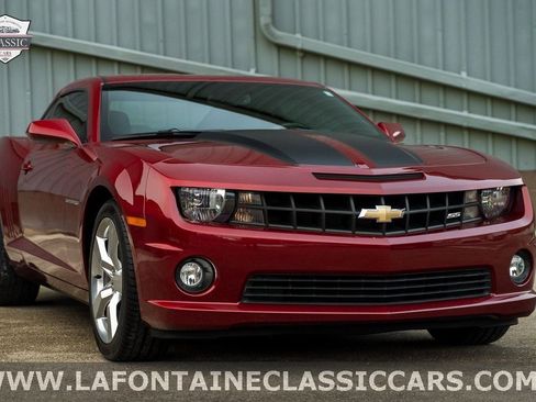 Used 2010 Chevrolet Camaro SS image 1