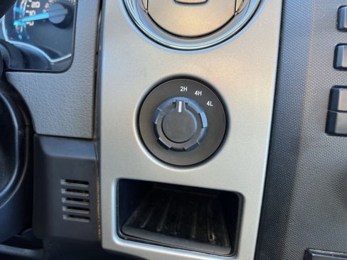 Used 2011 Ford F150 XLT w/ XLT Chrome Pkg image 24