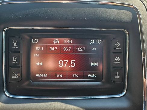 Used 2017 Dodge Durango SXT w/ 3rd Row Seating Group RWD image 35