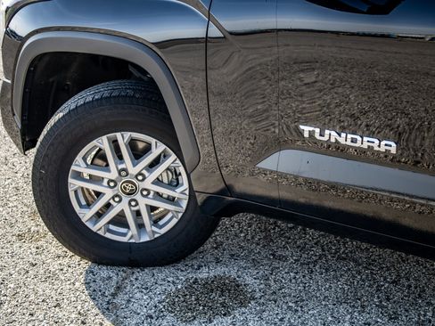Used 2023 Toyota Tundra SR5 AWD/4WD image 12