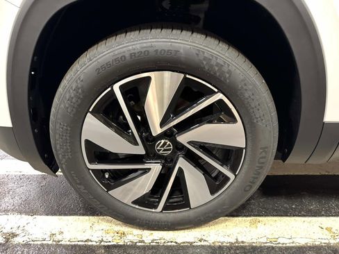 New 2026 Volkswagen Atlas SEL AWD/4WD image 10