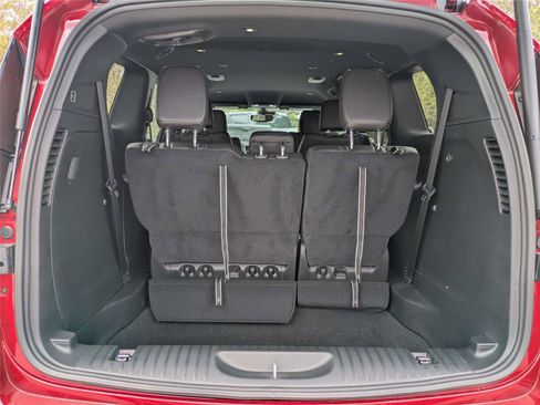 New 2026 Chrysler Pacifica Select FWD image 13