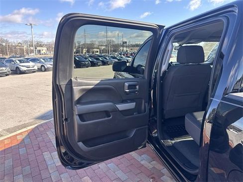 Used 2018 Chevrolet Silverado 1500 LT w/ Texas Edition image 27