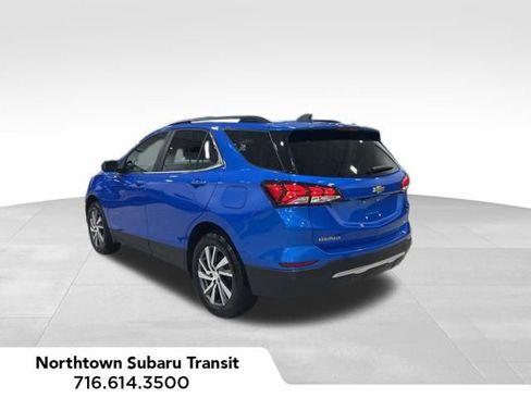 Used 2024 Chevrolet Equinox LT image 3