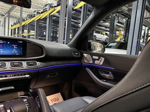 Certified 2025 Mercedes-Benz GLE 450 GLE 450 image 25