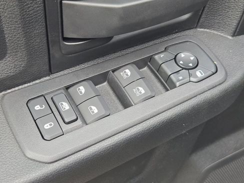 New 2026 RAM 3500 Tradesman AWD/4WD image 17
