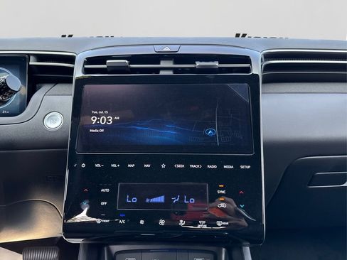 New 2024 Hyundai Tucson XRT image 17