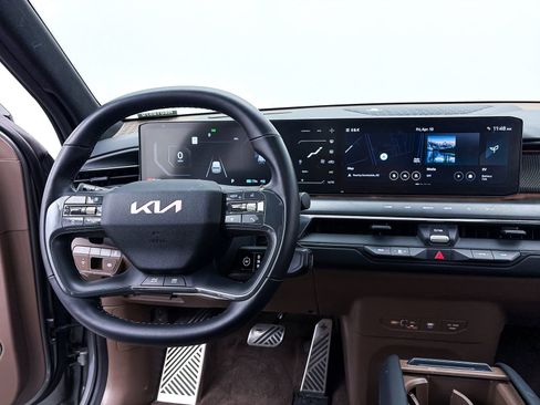 Used 2024 Kia EV9 GT-Line image 6