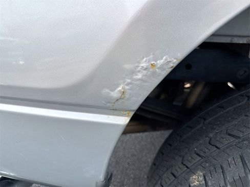 Used 2012 Ford F150 XLT w/ XLT Chrome Pkg image 28