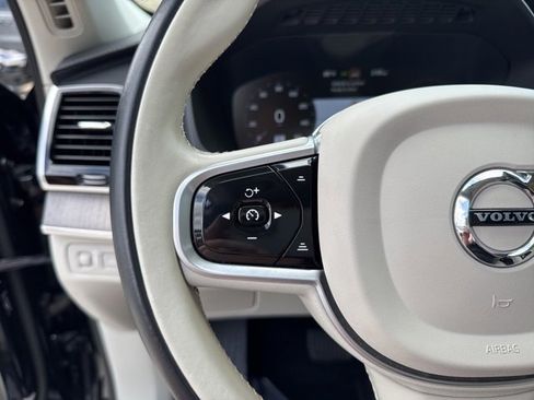 Used 2022 Volvo XC90 T8 Inscription w/ Advanced Package image 17
