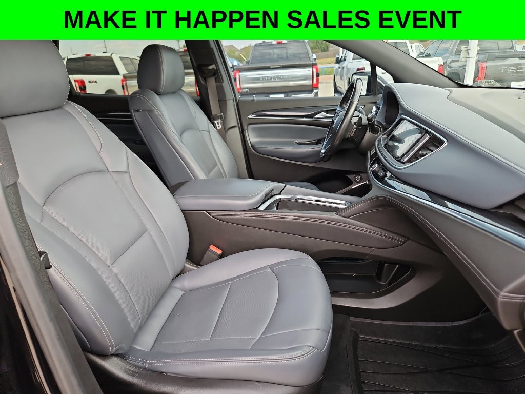 Used 2022 Buick Enclave Essence w/ Experience Buick Package FWD image 28