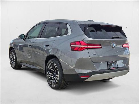 Used 2025 BMW X3 xDrive30i w/ Premium Package image 8