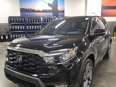 Used 2022 Honda Passport EX-L image 2