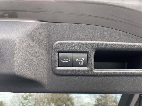 Used 2024 Toyota bZ4X XLE image 49