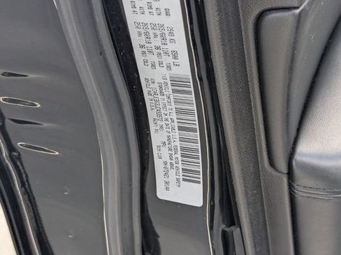 Used 2018 Jeep Grand Cherokee Limited RWD image 20
