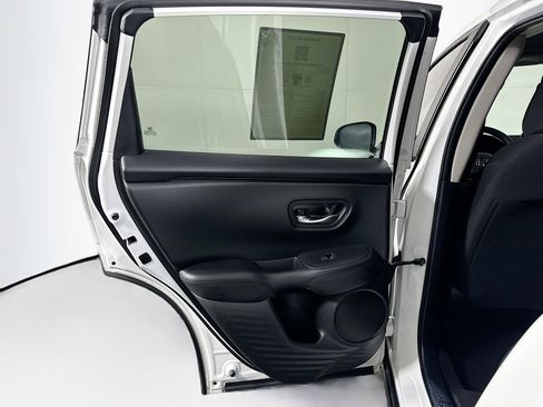 Used 2026 Honda HR-V LX image 25