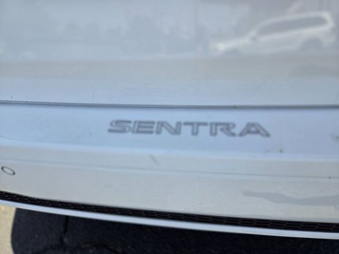 Used 2022 Nissan Sentra SV w/ Trunk Package FWD image 27