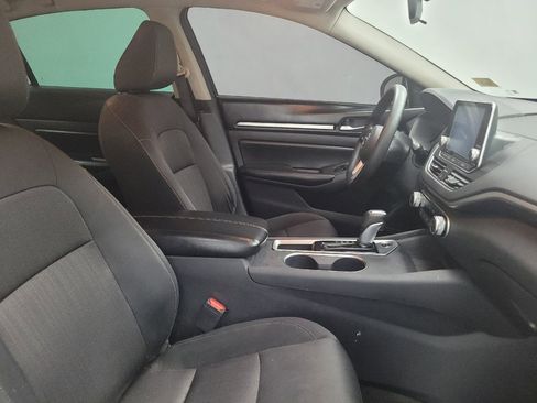 Used 2022 Nissan Altima 2.5 SV FWD image 21