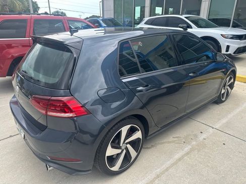 Used 2021 Volkswagen Golf 4-Door FWD image 6