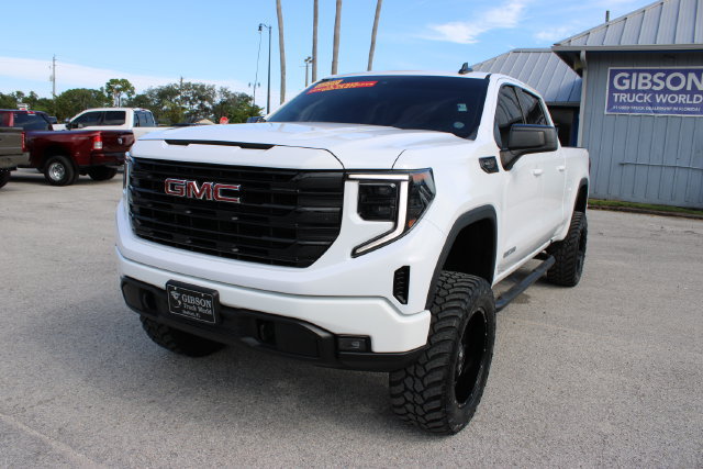 Used 2022 GMC Sierra 1500 Elevation AWD/4WD image 3