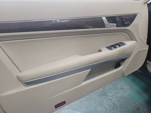 Used 2011 Mercedes-Benz E 350 Cabriolet image 27