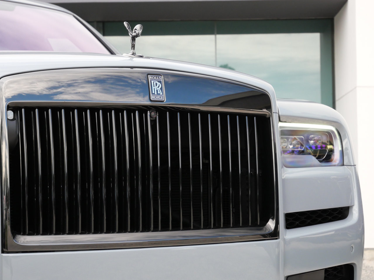 Used 2024 Rolls-Royce Cullinan Black Badge w/ Leather Finishing Pack AWD/4WD image 7