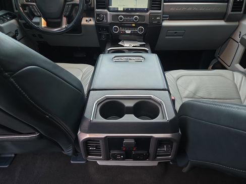 Used 2022 Ford F350 Limited w/ FX4 Off-Road Package image 28