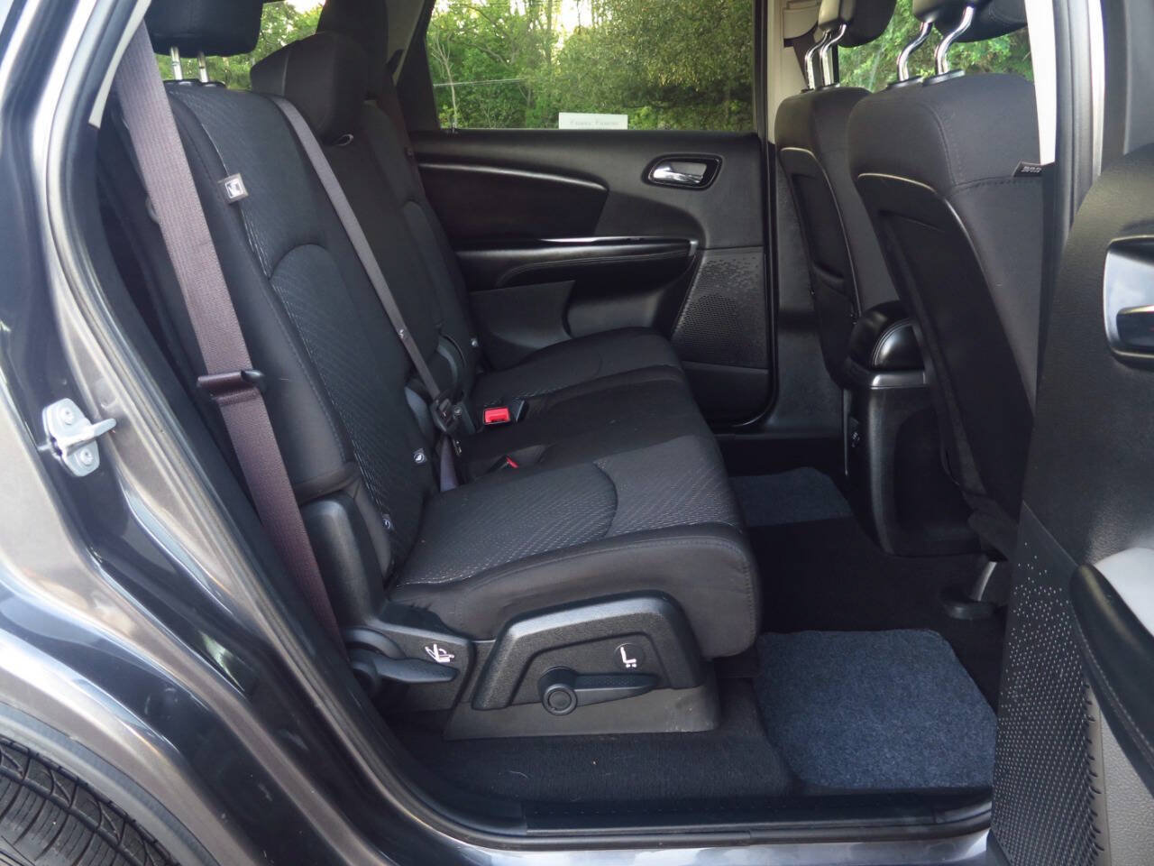 Used 2015 Dodge Journey SXT w/ Flexible Seating Group AWD/4WD image 15