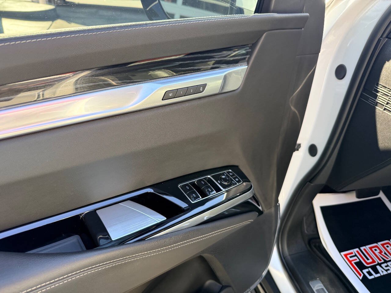 Used 2025 Cadillac Escalade Sport w/ Touring Package AWD/4WD image 18