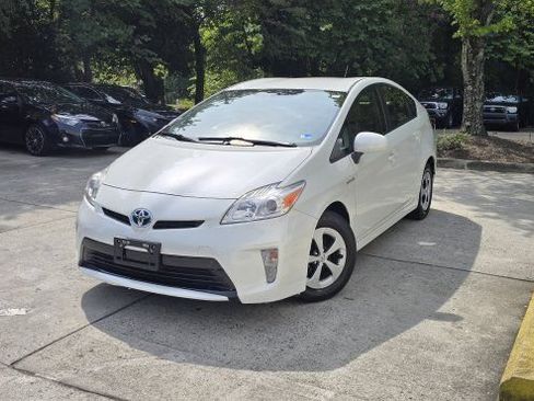 Used 2012 Toyota Prius Three FWD image 1
