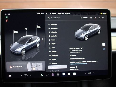 Used 2023 Tesla Model Y Long Range image 36