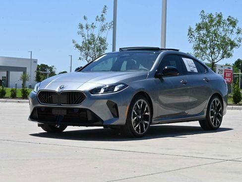 New 2026 BMW 228i w/ Technology Package FWD image 3