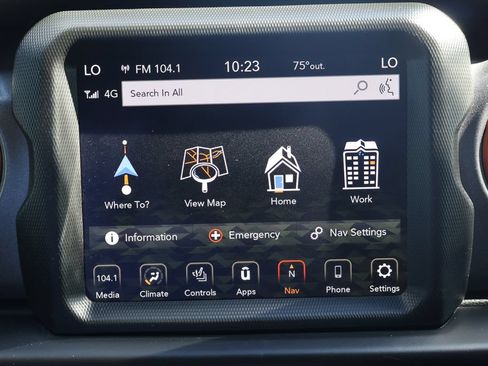 Used 2022 Jeep Gladiator Mojave w/ LED Lighting Group AWD/4WD image 13