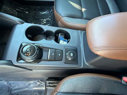 Certified 2024 Ford Bronco Sport Outer Banks w/ Tech Package AWD/4WD image 13