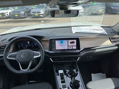 New 2026 Volkswagen Atlas SE AWD/4WD image 17