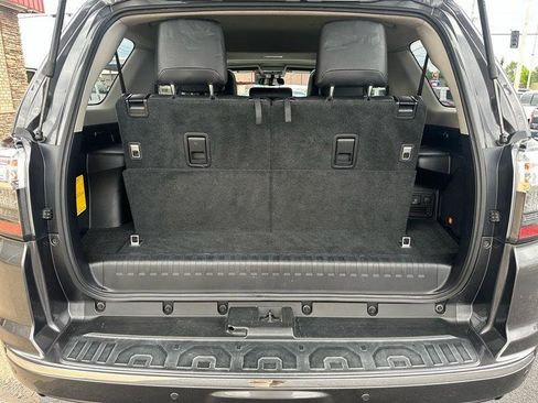 Used 2019 Toyota 4Runner Limited AWD/4WD image 8