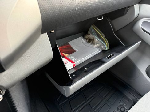 Used 2012 Toyota Tacoma 4x4 Double Cab w/ SR5 Pkg image 18