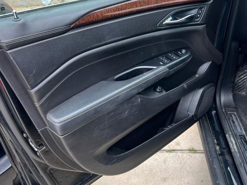 Used 2016 Cadillac SRX Luxury FWD image 13