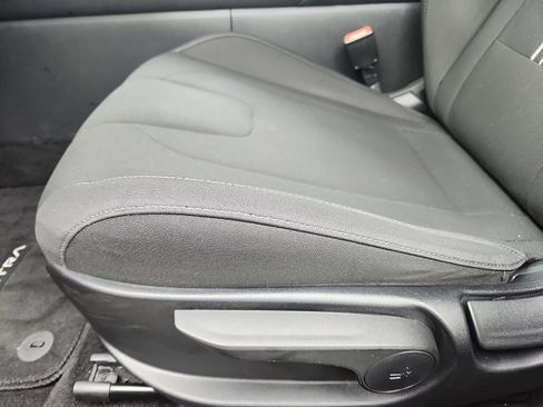 Certified 2021 Hyundai Elantra SEL w/ Convenience Package FWD image 23