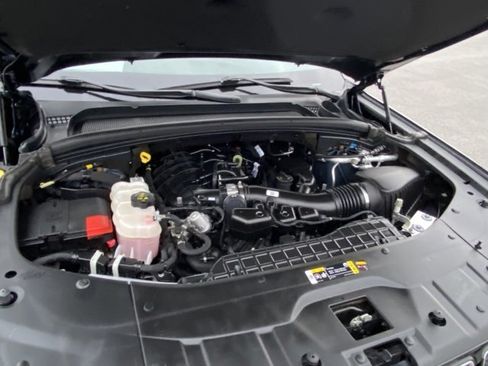 Used 2024 Jeep Grand Cherokee L Overland w/ Luxury Tech Group IV image 22