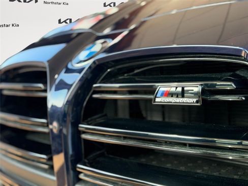 Used 2025 BMW M3 Competition w/ Executive Package image 27