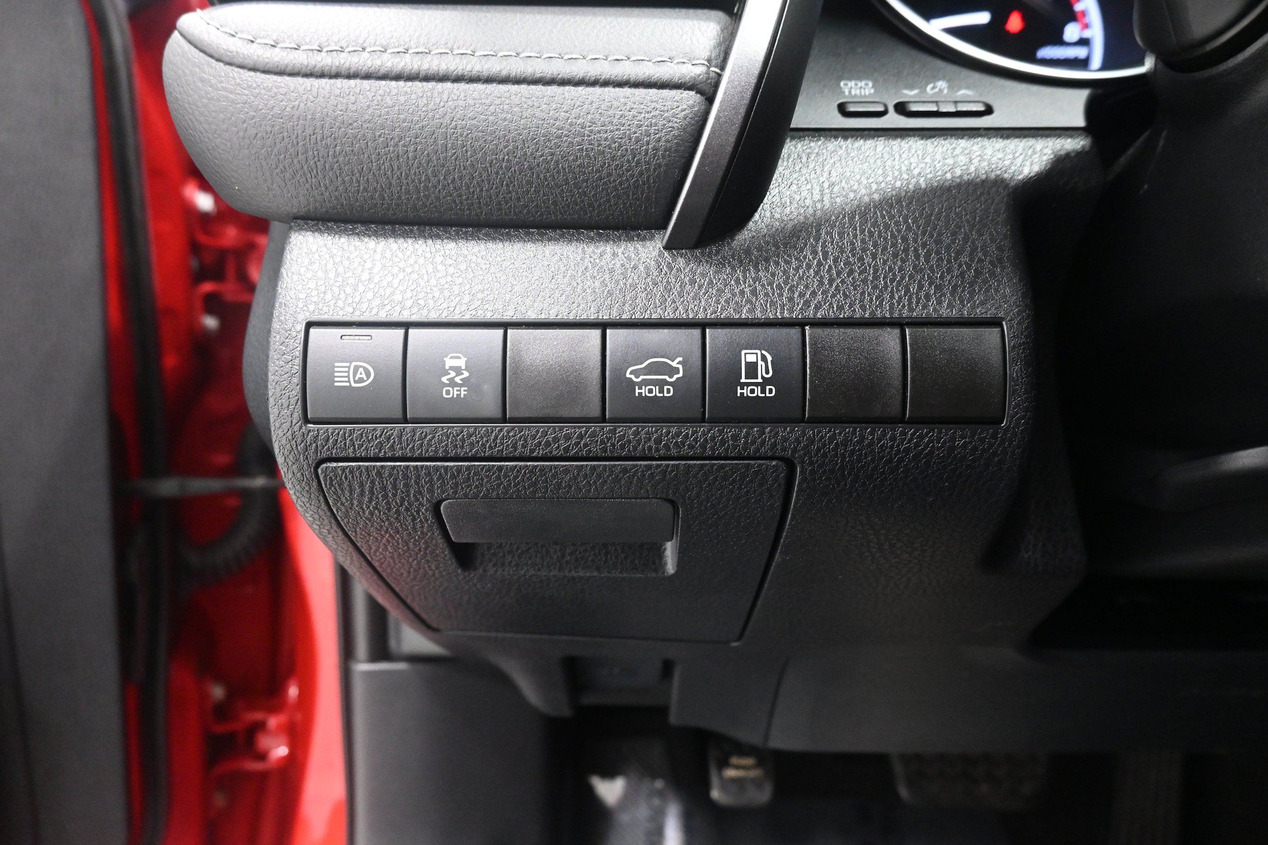 Used 2019 Toyota Camry SE FWD image 7