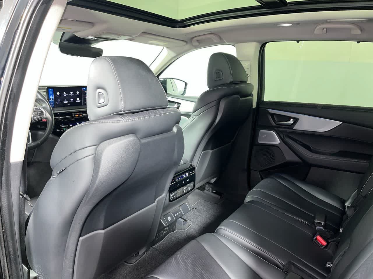 Certified 2025 Acura MDX w/ Technology Package AWD/4WD image 26