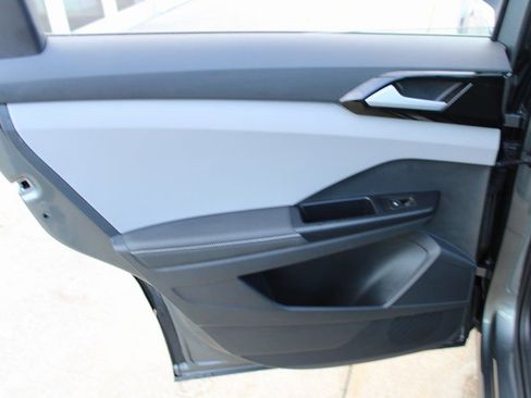 Certified 2024 Volkswagen Taos S image 20